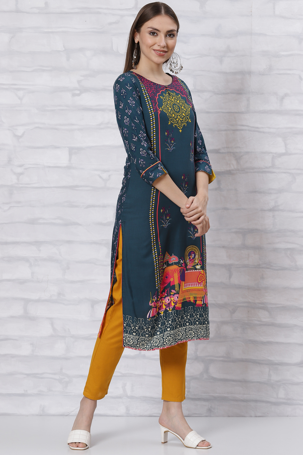 Phalsa Straight Kurta image number 3